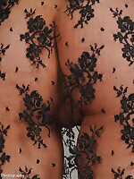 mandingo vs blonde milfs